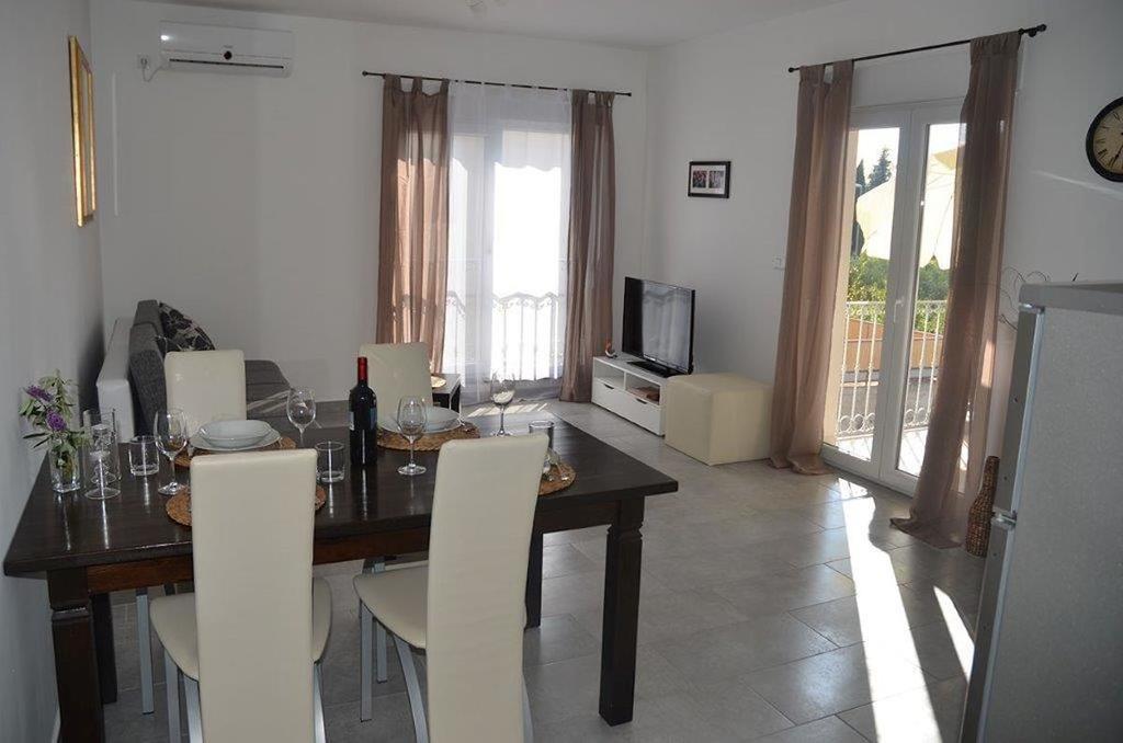 Apartments Villa Marina فوديس الغرفة الصورة